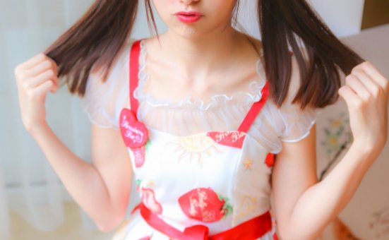 kyokyo沉迷汉堡王 – 小草莓 [8P-18MB]