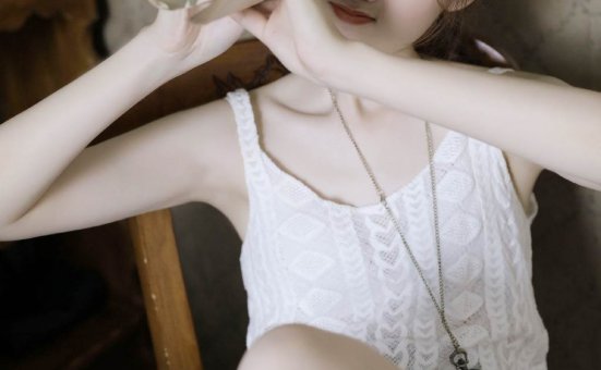 极品美女萝莉性感美腿诱惑写真