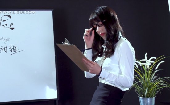 [Ligui丽柜] 2020.11.17 HD视频《寂寞的职员》芒果 [1V-222M]