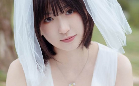 婚纱美女清新纯洁养眼写真图片