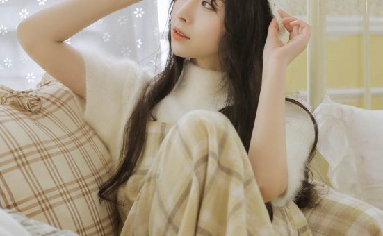 清新日系美女温婉迷人写真图片