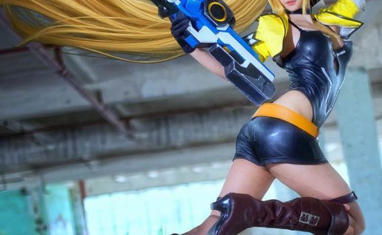 混血美女Cosplay莉莉少女咖啡枪朱诺埃蒙斯图片