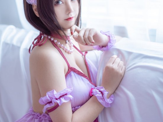 陆萱萱 白色西装 拍摄花絮 [92P+2V-2.62G]