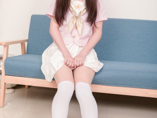 尹甜甜 空姐的服务 拍摄花絮 [96P+2V-2.1G]