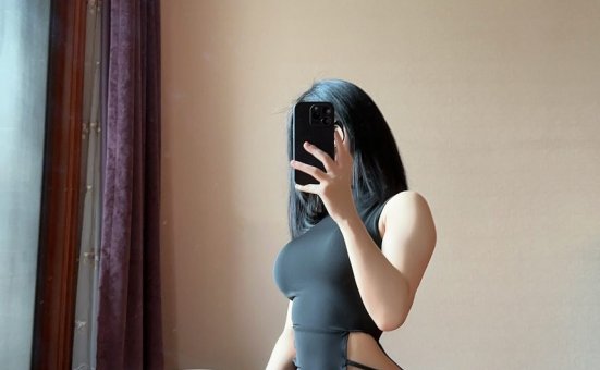 俏妞qiaoniuTT – 国风黑丝开叉旗袍 [30P-129MB]