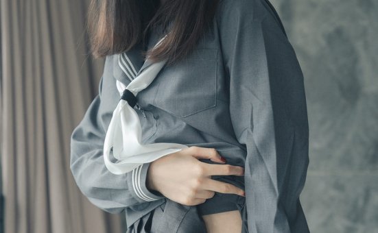 一只小栗奈-熊熊JK女友[212P+1V-527MB]