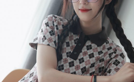 凡夫摄影 NO.0007 – 夏妹 板鞋白棉袜[207P+1V／3.46GB]