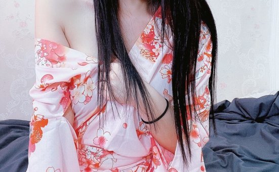 姐姐Lalion – 樱花睡衣 [20P-37MB]