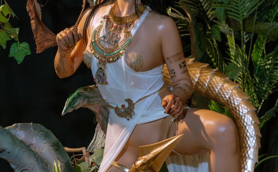 七月喵子 –  伊庇斯·拉 [18P-298MB]