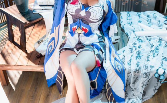 洛璃 LoLiSAMA –  驭空[76P-1.17G]