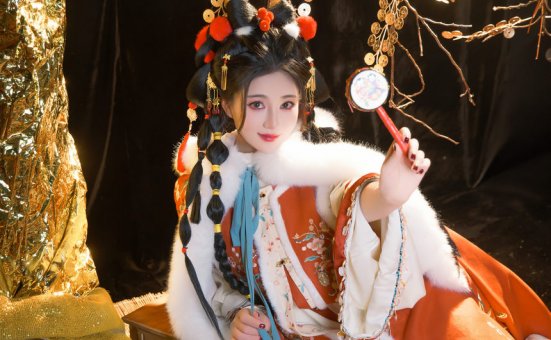 年年nnian –  25元旦[84P-829M]