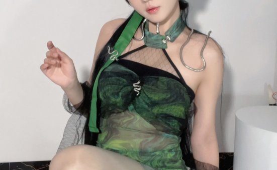 无影喵喵Ghost  青蛇自拍[20P-34MB]