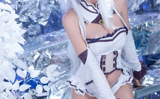 清水由乃 重生之我是艾米莉亚 [40P-127MB]