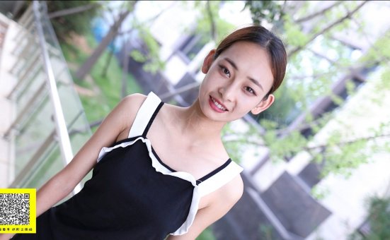 [LSS山茶摄影]丝足视频 NO.074[1V／86MB]