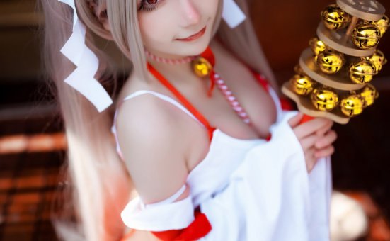 是三不是世w-碧蓝航线-可畏巫女[21P-539MB]