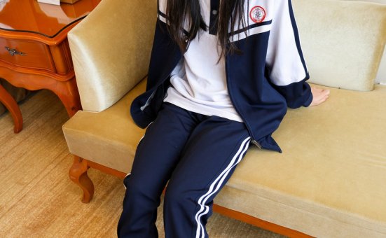 御足摄影 – NO.044 校服踩踩踩 [110P1V-2.61GB]