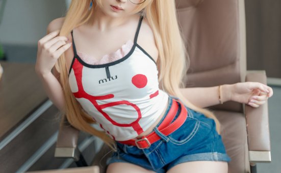 幼水铃衣 – NO.013 Airi[15P-104.5M]