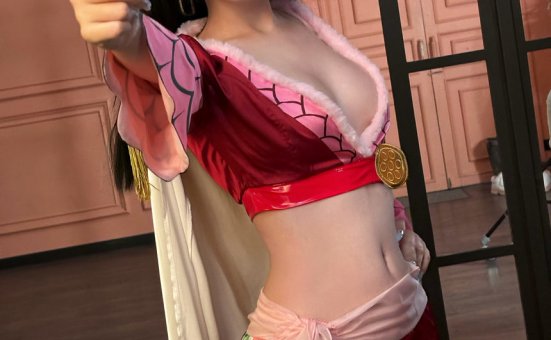 Ulichan NO.001 Boa Hancock [48P-664MB]