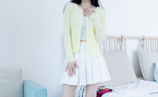 物恋传媒 NO.2457 小酒-平底鞋、浅蓝色短棉袜（盲盒2）[158P-1V-4.4G]