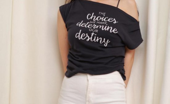 [IESS异思趣向] 2025.08.28 丝享家 2143 小婕《素人薄丝（上）》[88P-64.4M]