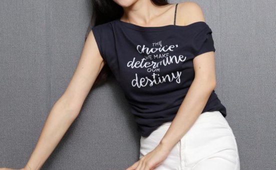 [IESS异思趣向] 2025.08.31 丝享家 2145 小婕《素人薄丝（下）》[90P-117.5M]