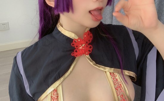 Zyra秋-奶光僵尸娘自拍[29P-73.4MB]