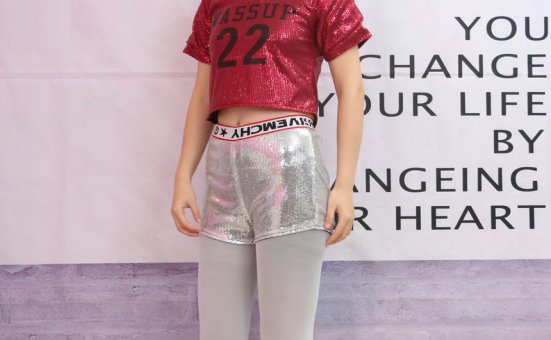 初夏女神 No.297 幺幺 拉拉队长 [140P1V-5.47GB]