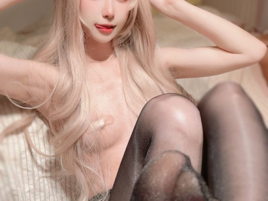 布丁大法 –  告白日 [22P+4V-153MB]