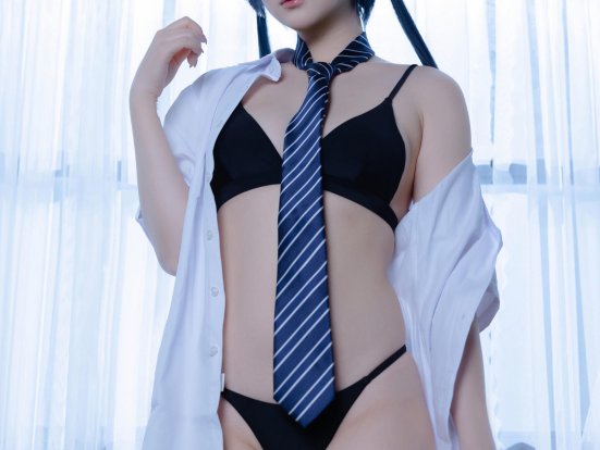 屿鱼 –  蔚蓝档案 妃咲JK[61P-798.2M]