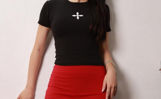 [IESS异思趣向] 2025.10.13 丝享家 2183 婉萍《红辣椒》[90P-81MB]