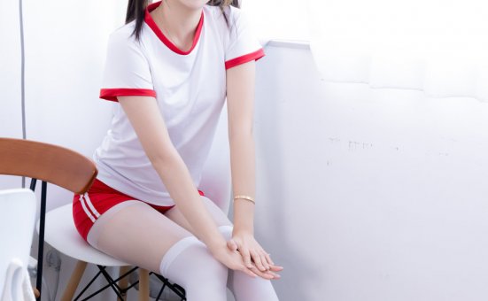 BoBoSocks袜啵啵 No.611 香菜-板鞋、厚白丝过膝袜、薄白丝、体操服 [148P1V-5.89GB]