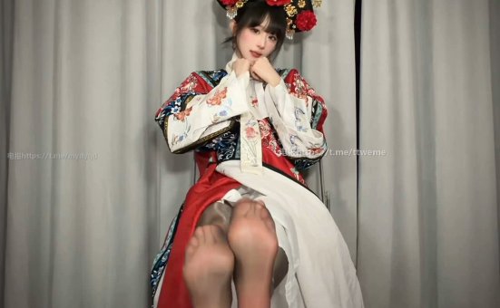 微密圈-超蓝布罗莉[红色芳华[6分50秒视频[1V-857MB]