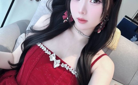 霜月shimo – 2025 Present 01[23P-36M]