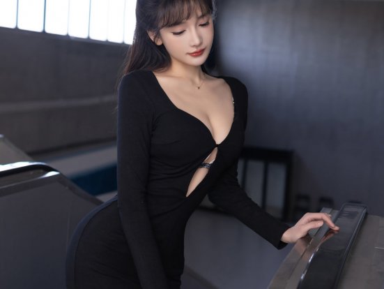 [XiuRen秀人网] 2026.01.15 No.11236 陆萱萱 [76+1P]